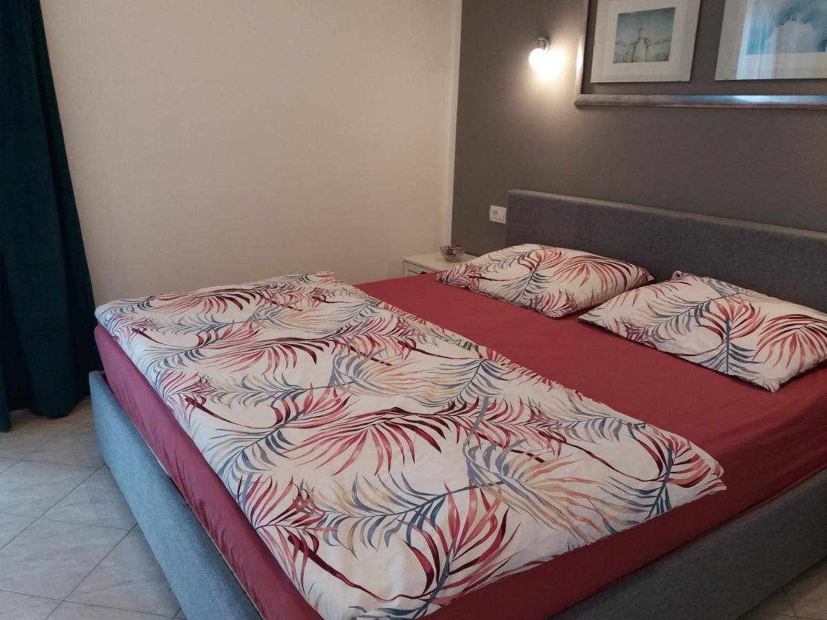 Apartmani Lana Brodarica  Exterior foto