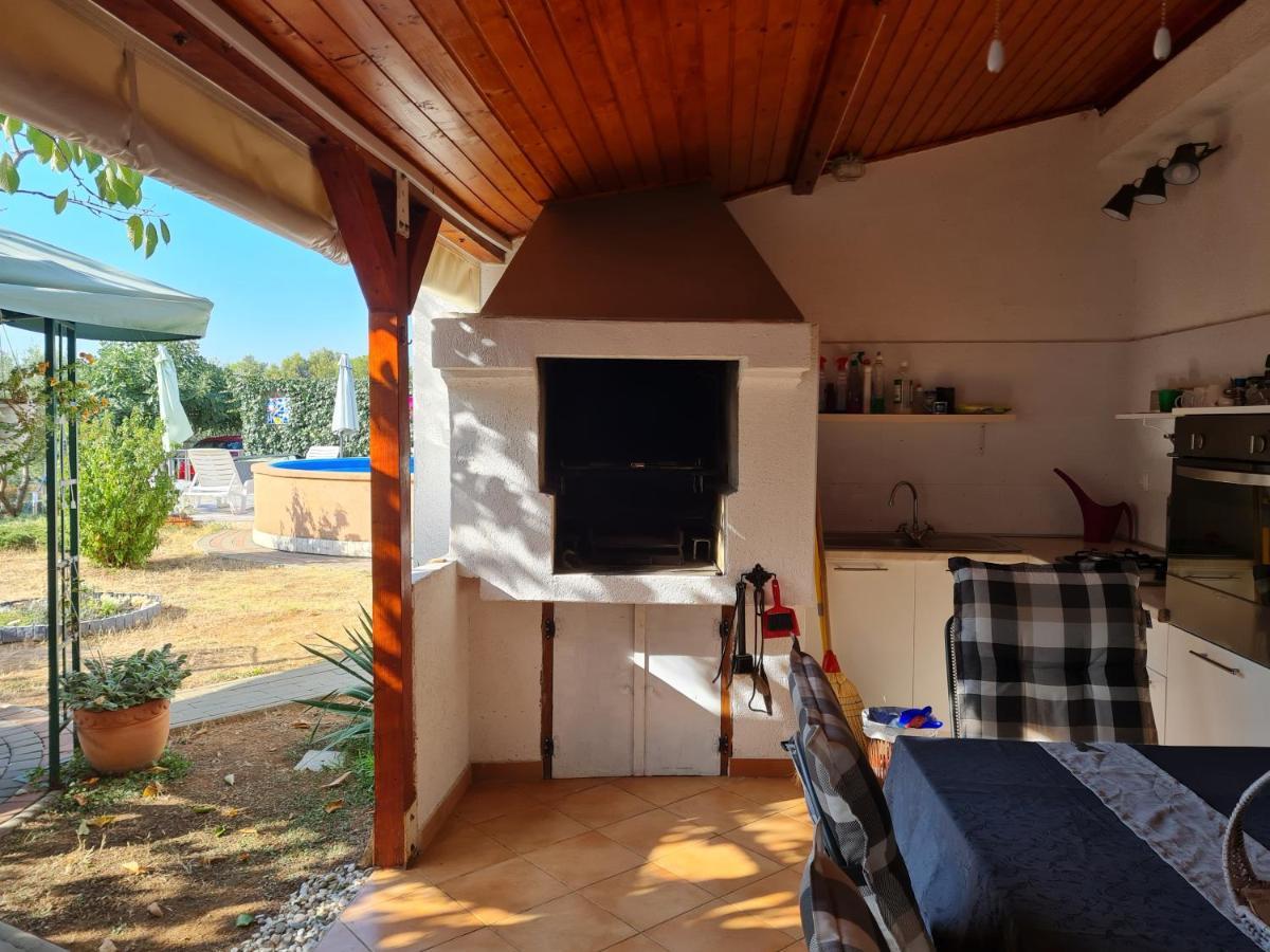 Apartmani Lana Brodarica  Exterior foto