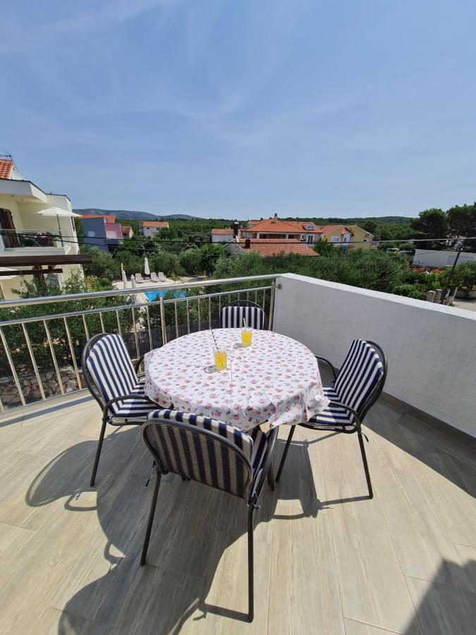 Apartmani Lana Brodarica  Exterior foto